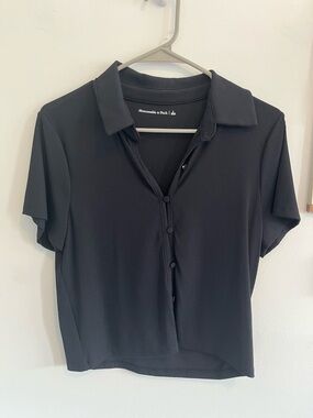 Abercrombie & Fitch Black Ribbed Short Sleeve Button-Front Polo Top